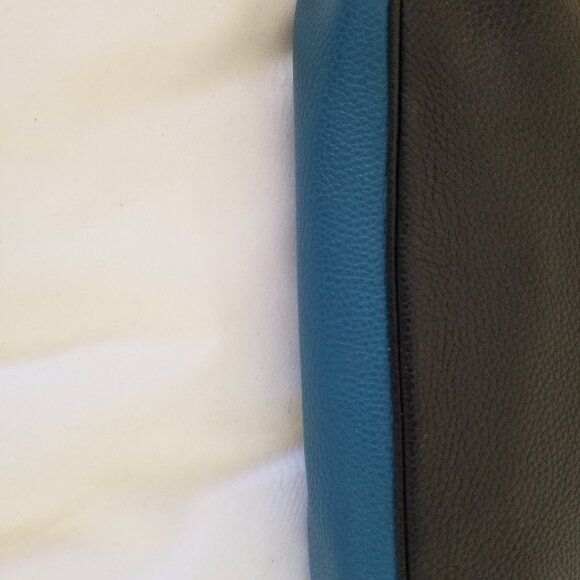 Authentic Coach Nolita 24 Navy Blue Colorblock Wristlet Top Handle Bag - Picture 5 of 9